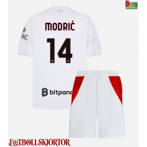 AC Milan Luka Modric #14 Borta Kläder Barn 2026-27 Kortärmad (+ Korta byxor)